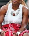 SW19 not so kneesy for Serena44