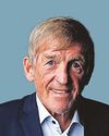 Kenny Dalglish asks for privacy during cancer treatment30