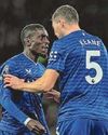 Gloves are on for Keane and Gana Gloves are on for Keane and Gana30