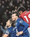 Moyes' defensive dilemma for the Wolves challenge34