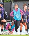 Scott calls for calm ahead of crunch game35