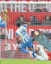 Welbeck back to haunt lacklustre United again32