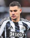 Howe won't rule Bruno out of big trip to Paris35