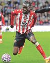 WINGER MIGHT RETURN FROM INJURY IN BID FOR NEW DEAL WINGER MIGHT RETURN FROM INJURY IN BID FOR NEW DEAL40