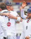 Ollie Robinson edges England closer to victory Ollie Robinson edges England closer to victory40