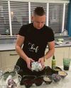 Dinner party chef for hire ...and he'll even do the washing up! Dinner party chef for hire ...and he'll even do the washing up!