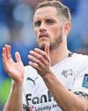 Saunders' praise for bringing in Round at Pride Park34