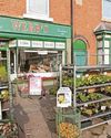 Beloved garden centre shuts8