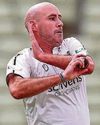 Wardens stumble to first defeat of season25