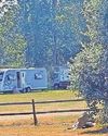 Travellers arrive at beauty spot on hottest day of year2