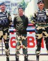 पाक ने 21 दिन बाद बीएसएफ के जवान को भारत को सौंपा पाक ने 21 दिन बाद बीएसएफ के जवान को भारत को सौंपा