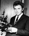 Memories of meeting a matinee idol34