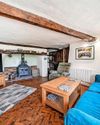 COTTAGE HAS CHARACTER48