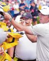 Autograph hunters driving Rory crazy...29