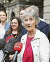 Connolly joins race for Aras0