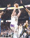 Lakers rain 22 threes in Thunder blowout37