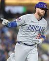 Kelly steals the show as Cubs pound LA Dodgers Kelly steals the show as Cubs pound LA Dodgers