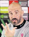 Chelsea boss defends his style of play despite boos Chelsea boss defends his style of play despite boos