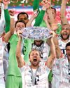 Kane finally lifts his first silverware Kane finally lifts his first silverware