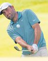 Scheffler makes late charge, grabs PGA lead33
