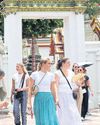 Foreign tourist arrivals gain in April from previous month50