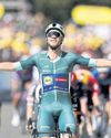 Milan claims baking Tour de France mass sprint34