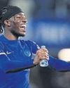Arsenal complete £48m deal to sign Chelsea winger Madueke40