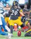 Sauls kicks four field goals to lift Steelers past Panthers31