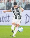 Last-gasp Juventus tame Inter35