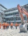 School collapse toll hits 67 as search mission ends27