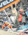 Deaths in rubbish-site collapse rise in Philippines10