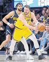 Doncic and LeBron magic rocks the Nuggets29
