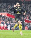 Carrick’s men hand Arsenal crushing loss33