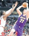 Doncic magic tames Bulls on road36