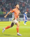 Ratchaburi smash Persib to seize control32