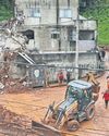 Deluge kills at least 30 in southeast33