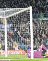 Man City close the gap on leaders Arsenal24