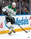 Stars top Canucks, bag 9th straight win41