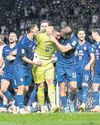 Etheridge shines as Buriram reach last 847