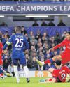 PSG romp, Arsenal quad dream alive48