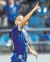 Sharks strike, Rayong regain lost touch Sharks strike, Rayong regain lost touch40