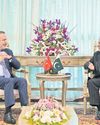 Pakistan hosts talks on Iran15