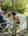 Young Sussexes in family greeting Young Sussexes in family greeting12