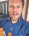 Outlander star Sam: 'I wish I was there'3