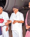 PM greets people of Maha & Gujarat on statehood day23