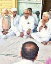 Shekhawat meets wildlife activists' kin, vows help