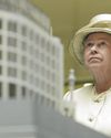 Foster on shortlist for memorial to queen - despite Charles conflict