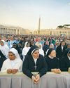 'Great and very humble' Pilgrims gather in Vatican square to pay their tribute2