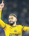 United agree £62.5m deal for Wolves' Cunha