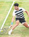 Alcaraz extends winning run to regain crown as king of Queen's53